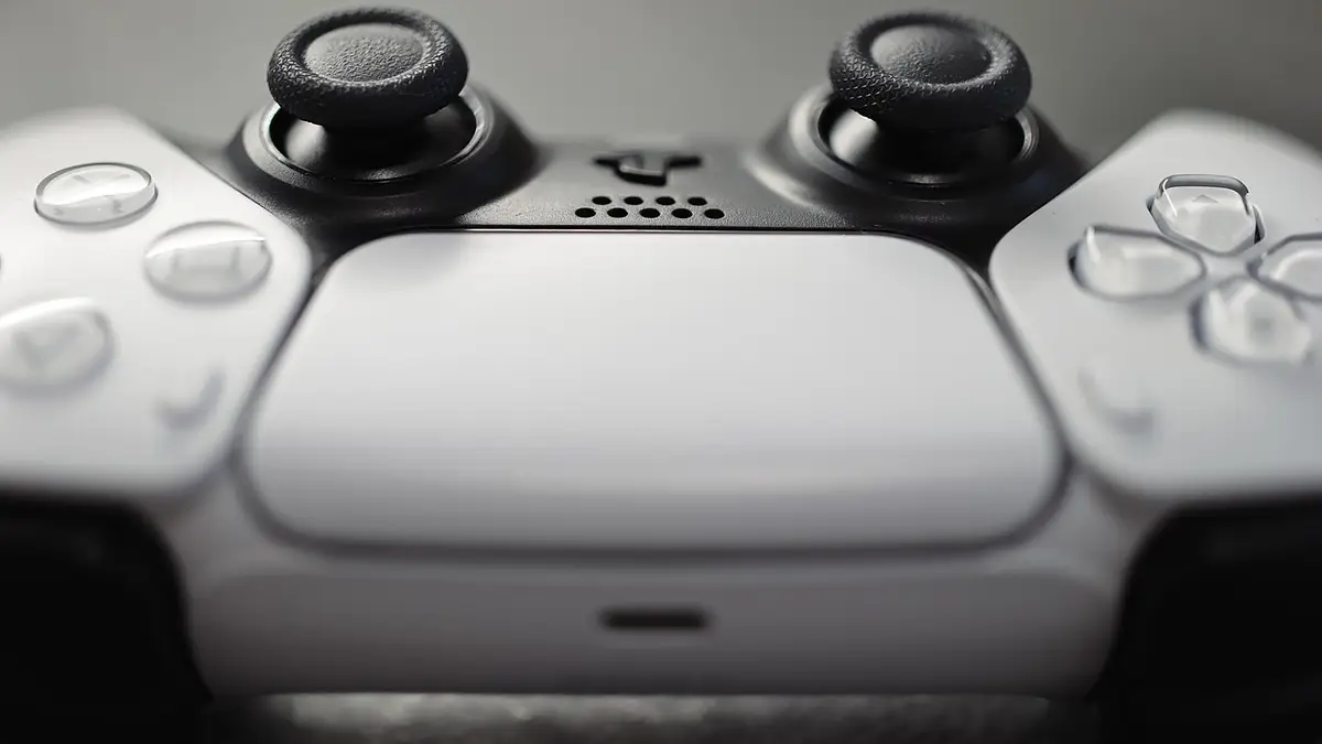 Promocje PlayStation 5 na Black Friday 2025 – najlepsze ofer