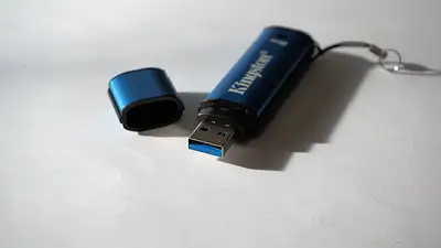 Formatowanie pendrive w NTFS – poradnik i zalety systemu pli