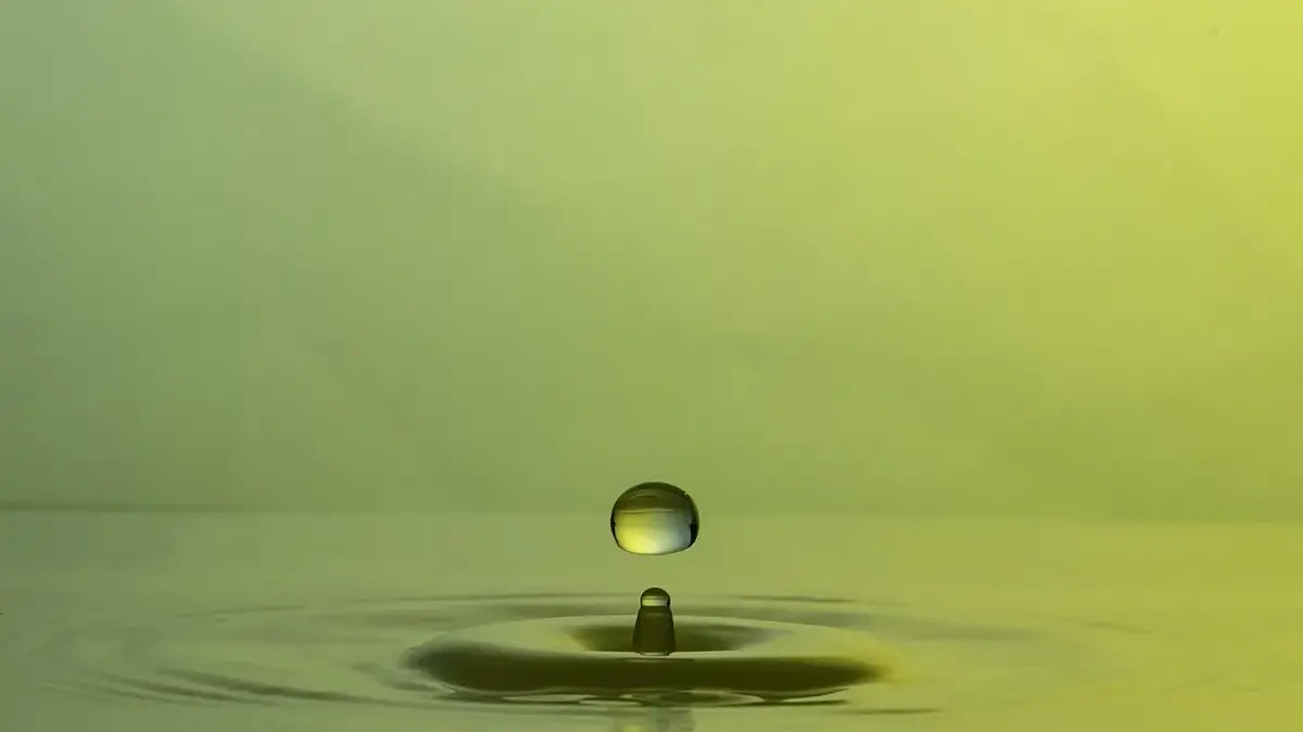 Jak pobierać filmy z TikToka bez znaku wodnego – skuteczne m