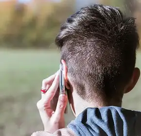 Jak blokować niechciane połączenia na iOS i Android