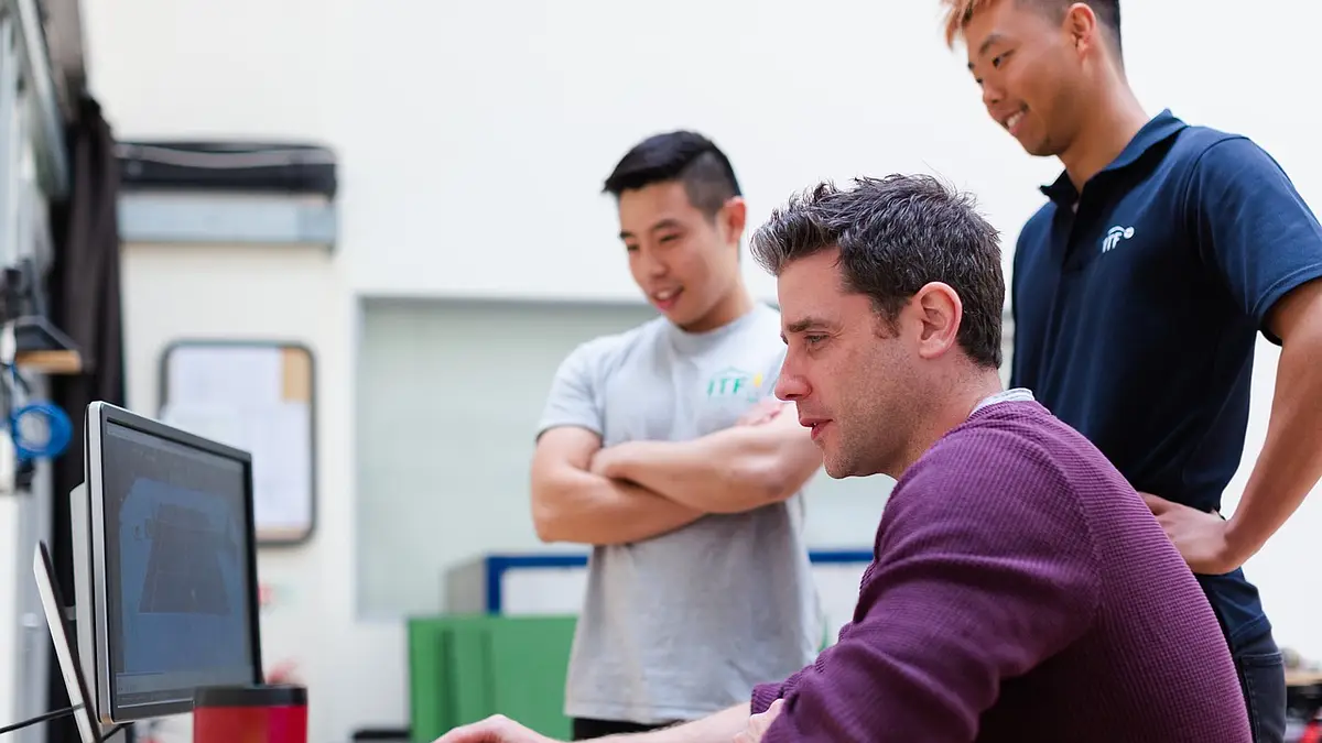 Komputer w monitorze – nowoczesne all-in-one do pracy i rozr