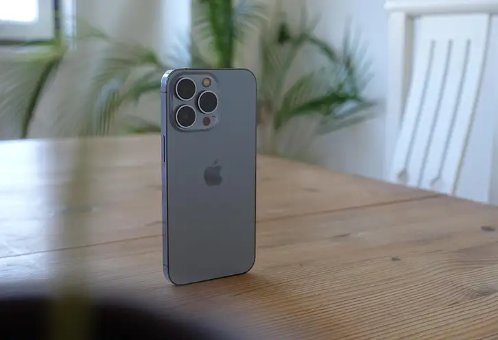 iPhone 16 vs iPhone 17 – 15 różnic, które zauważysz