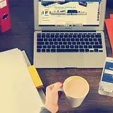 Czy widać że oglądam czyjś profil na Facebooku? Prawda czy m