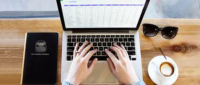 Laptopy do 1000 złotych – świetny wybór na każdą kieszeń