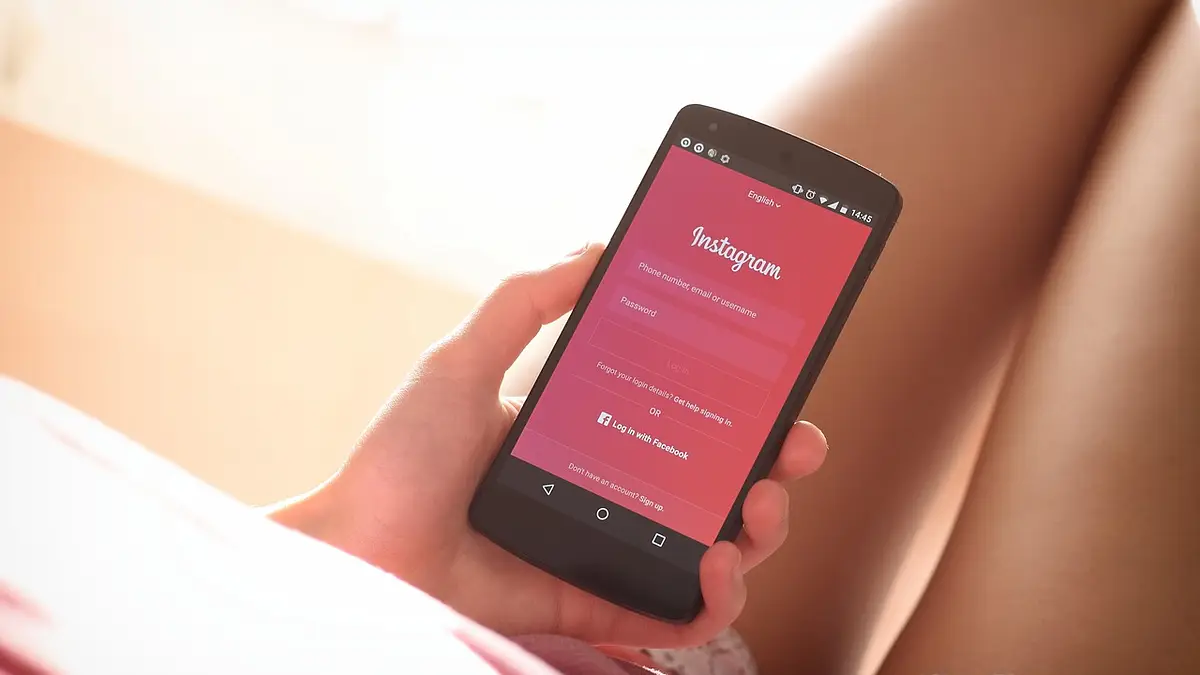 Jak usunąć relacje na Instagramie przed 24 godzinami?