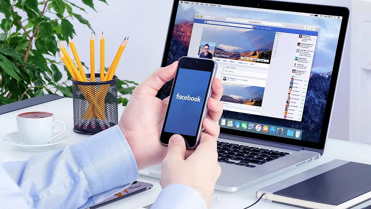 Jak założyć sklep na Facebooku? Kompletny przewodnik 2025