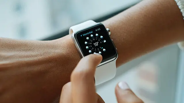 Samsung może ograniczyć aktualizacje starszych Galaxy Watch