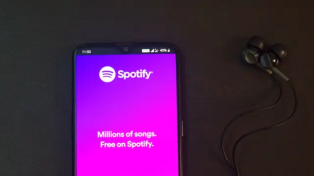 Spotify wymaga skanu QR w planie Family. Jest kara za bra...