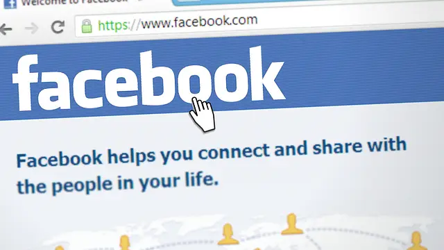 Jak ustawić tryb ciemny na Facebooku – poradnik krok po krok