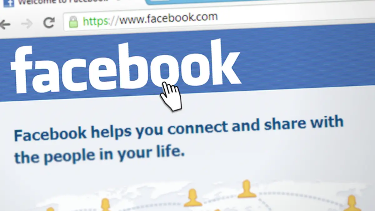 Jak ustawić tryb ciemny na Facebooku – poradnik krok po krok