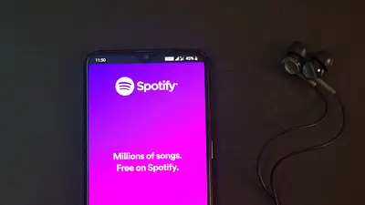Spotify wymaga skanu QR w planie Family. Jest kara za bra...
