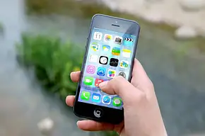 iOS 27.2: nowe języki Siri AI i poprawki bezpieczeństwa