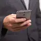 Galaxy S25 FE wygrywa ankietę na alternatywę dla A16